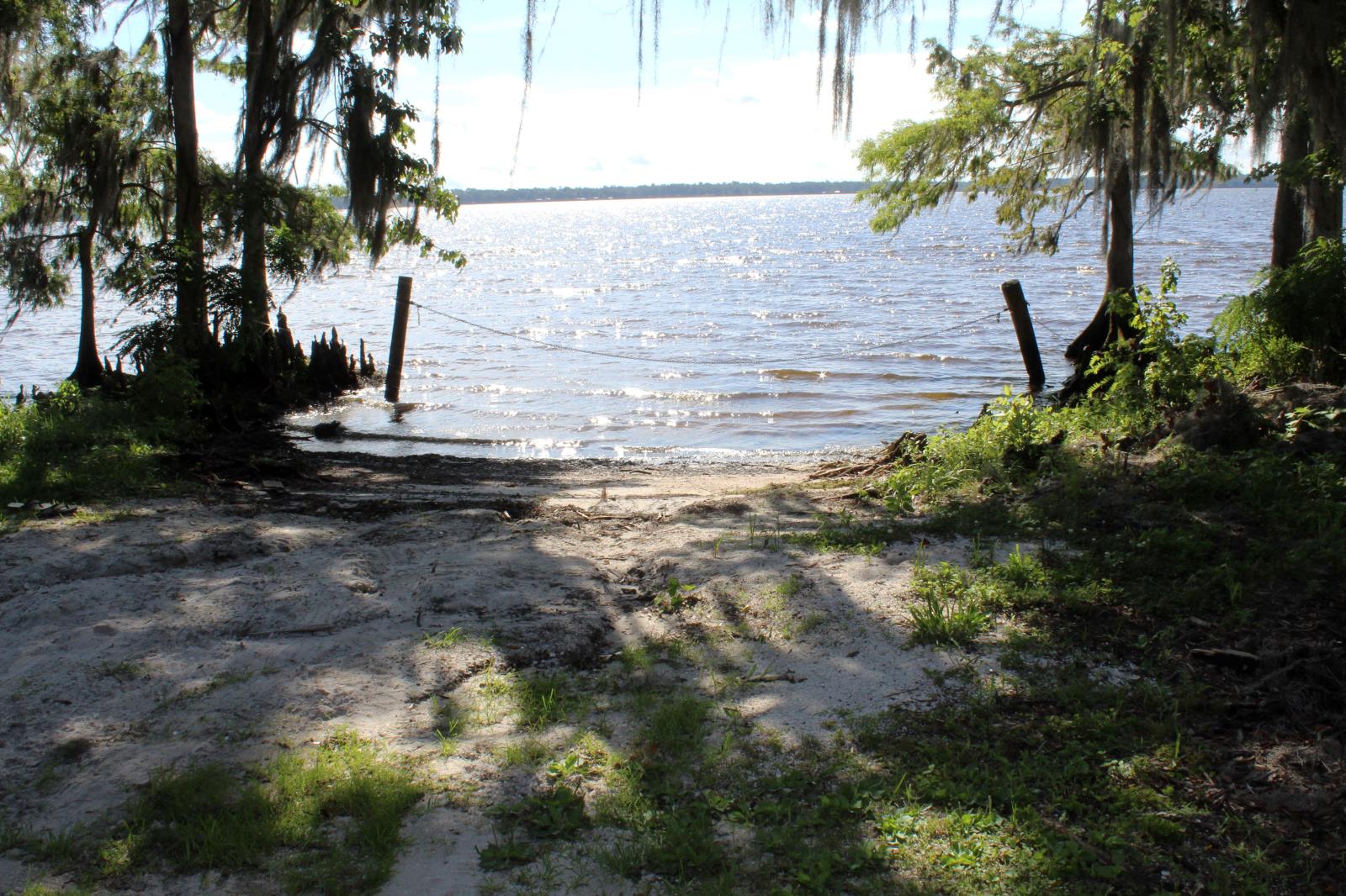 kayak launch in between to two sections to river