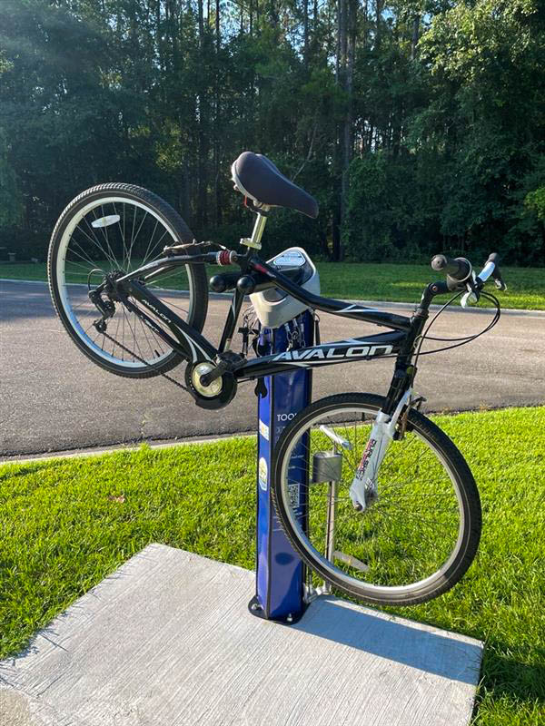 A bike being in a bike stand