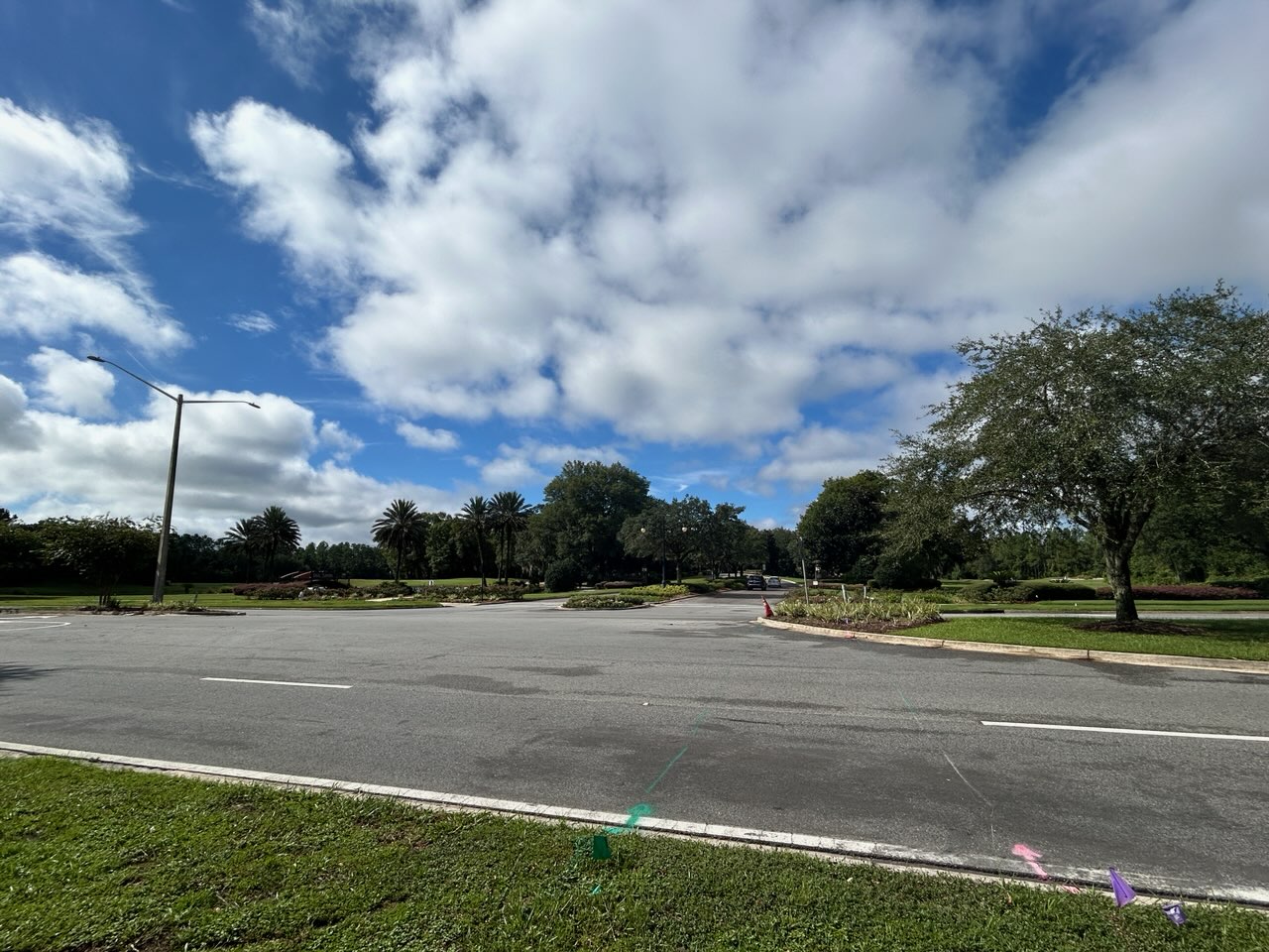 Photo of an intersection in the Oakleaf area of Clay County